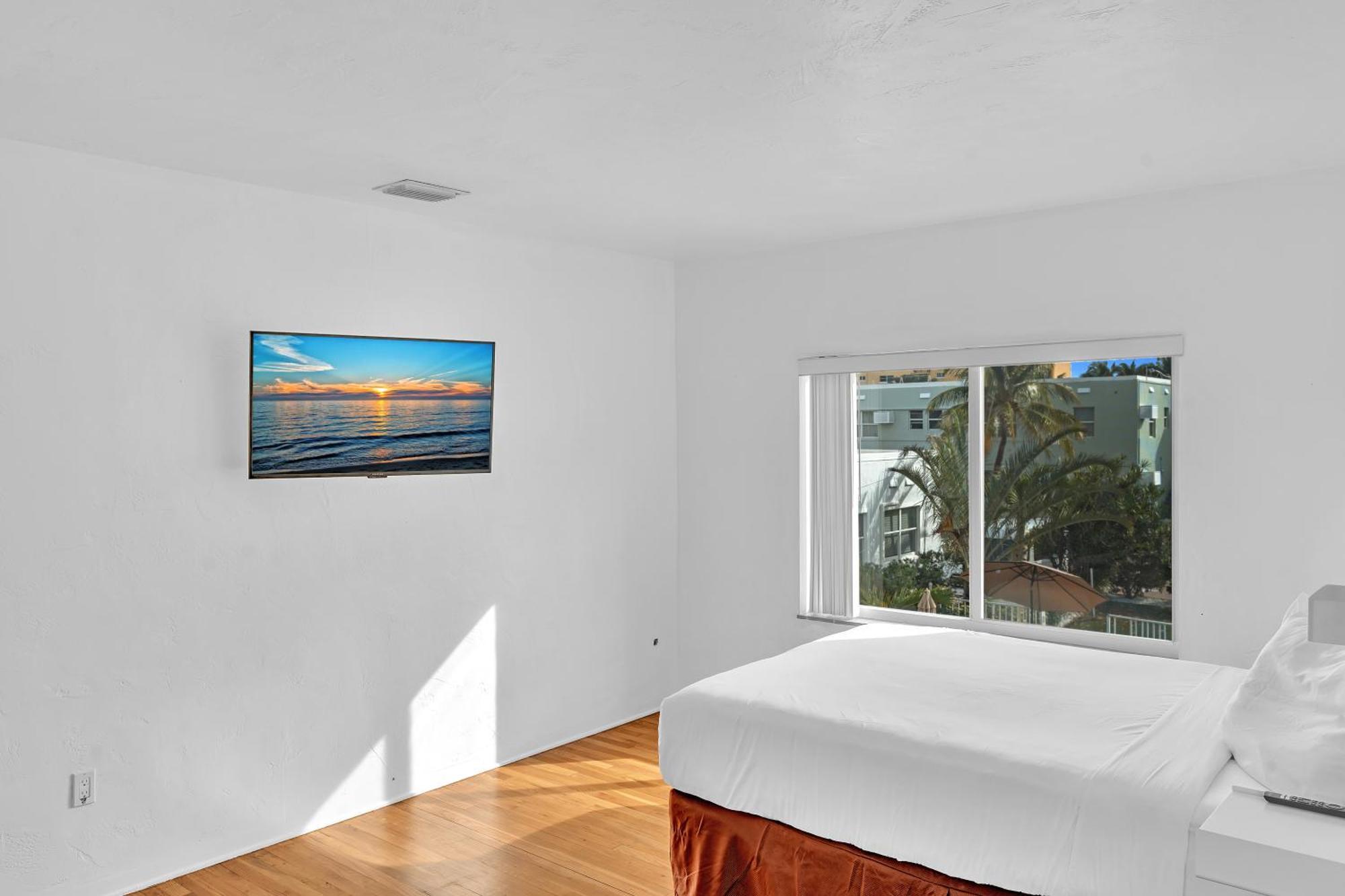 The Sunrise Apartment Холивуд Екстериор снимка